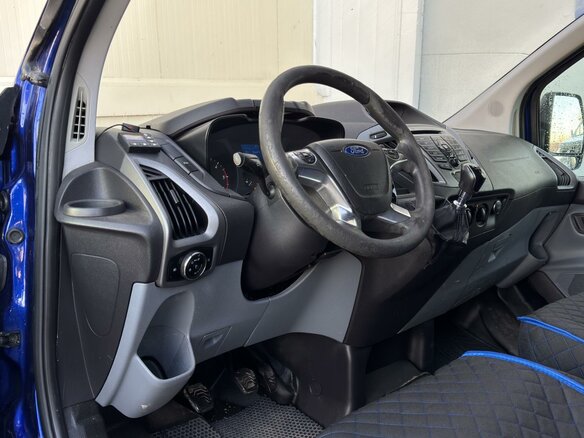 2015 Ford Transit, синий, 1499000 рублей - вид 9