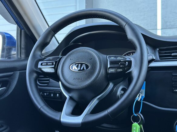 2018 Kia Rio IV, синий, 1289000 рублей - вид 13