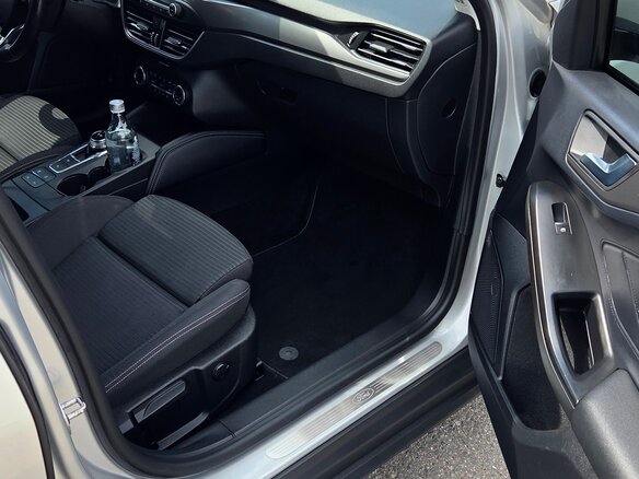 2019 Ford Focus IV, серый, 1250000 рублей - вид 12