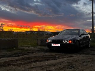 2002 BMW 5 серии 525i IV (E39) Рестайлинг, синий, 600000 рублей, вид 3