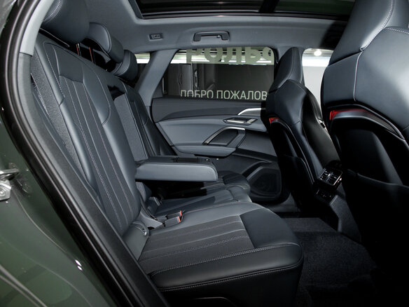 2026 Audi Q5 L III (GU), чёрный, 6850000 рублей - вид 12