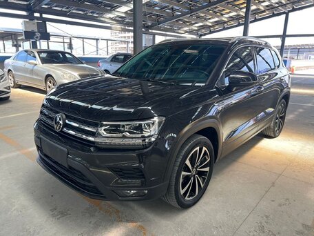 2023 Volkswagen Tharu I, серебристый, 1970003 рублей, вид 1