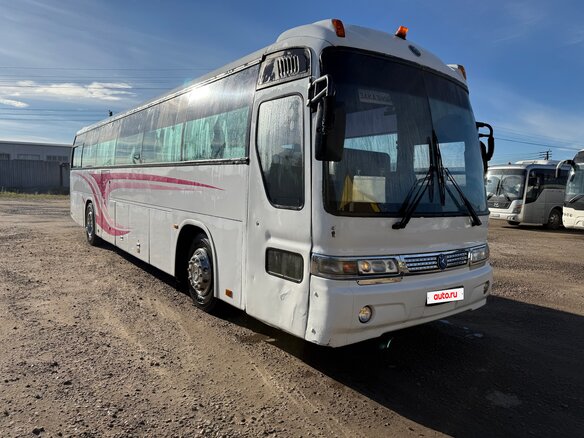 2000 Kia Granbird, белый, 780000 рублей - вид 1