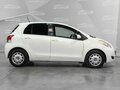 2010 Toyota Vitz II (XP90), белый, 650000 рублей - вид 5