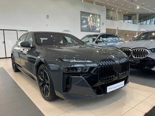 2025 BMW 7 серии 760i xDrive VII (G70), серый, 20790000 рублей, вид 3