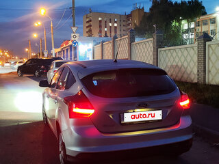 2013 Ford Focus III, серебристый, 490000 рублей, вид 5