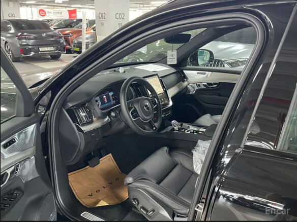 2026 Volvo XC90 B6 II Рестайлинг 2, чёрный, 10300000 рублей - вид 16