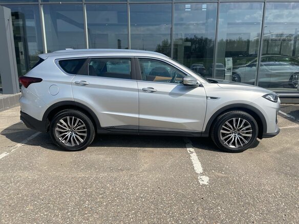 2026 Jetour X70+ I Рестайлинг, серый, 3399000 рублей - вид 3