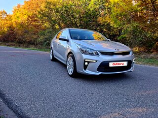 2018 Kia Rio IV, серебристый, 1520000 рублей, вид 5