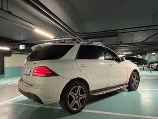 2017 Mercedes-Benz GLE 300 I (W166), белый, 3500000 рублей, вид 3