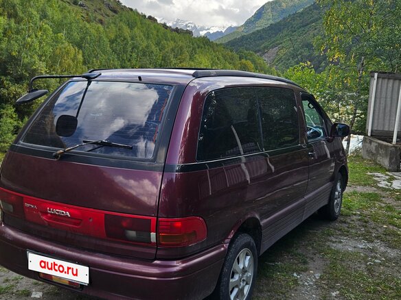1994 Toyota Estima Lucida I, бежевый, 500000 рублей