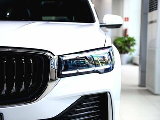 2025 Geely Monjaro I Рестайлинг, белый, 4954990 рублей, вид 2