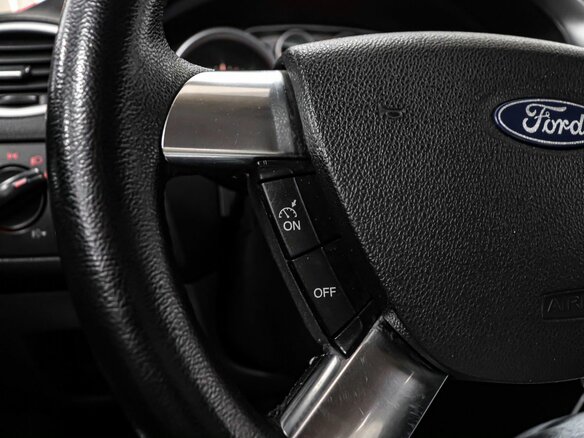 2008 Ford Focus II Рестайлинг, чёрный, 499000 рублей - вид 13