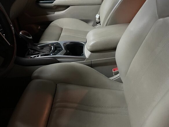 2014 Cadillac SRX II Рестайлинг, красный - вид 9