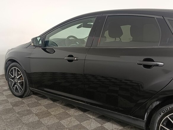 2011 Ford Focus III, чёрный - вид 23