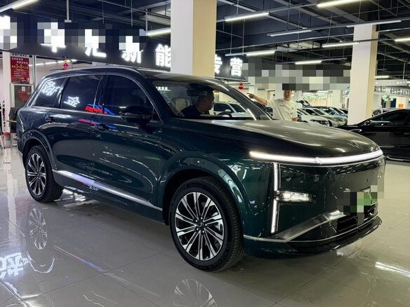 2026 Wuling Starlight L, чёрный, 5999666 рублей - вид 2