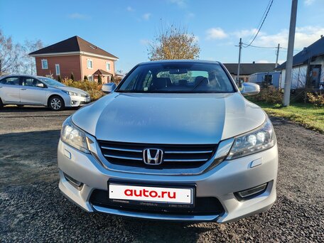 2013 Honda Accord IX, серебристый, 1650000 рублей, вид 2