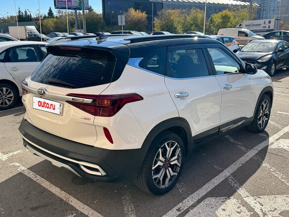 2021 Kia Seltos I, белый, 2250000 рублей - вид 10