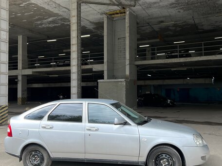 2011 Lada (ВАЗ) Priora I, серебристый, 300000 рублей, вид 4