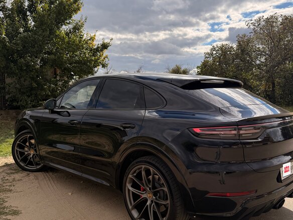 2020 Porsche Cayenne GTS Coupé III, чёрный - вид 5