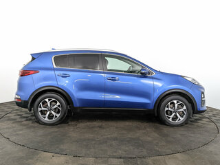 2020 Kia Sportage IV Рестайлинг, синий, 2100000 рублей, вид 4
