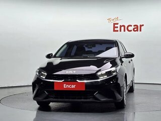 2023 Kia K3 II Рестайлинг, чёрный, 1519000 рублей, вид 2