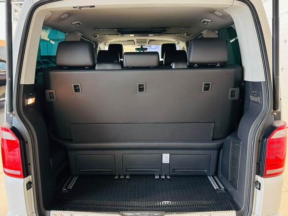 2017 Volkswagen Multivan T6, белый, 4399900 рублей - вид 20
