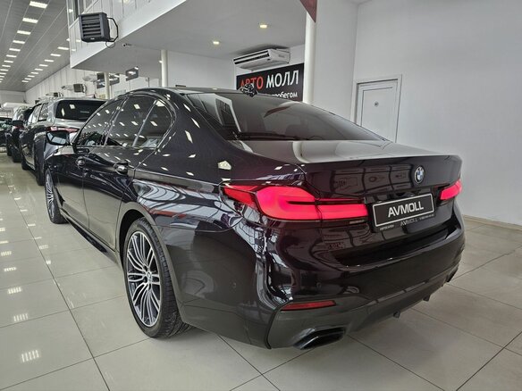 2018 BMW 5 серии 520d xDrive VII (G30/G31/G38), чёрный, 3589000 рублей - вид 6