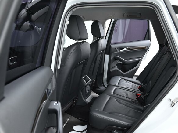 2012 Audi Q5 I (8R) Рестайлинг, белый, 1455000 рублей - вид 11