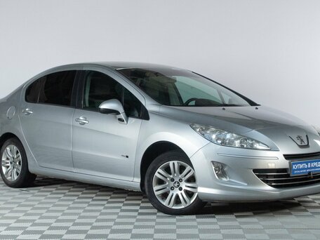 Peugeot 408 I
