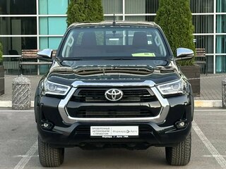 2025 Toyota Hilux VIII Рестайлинг 2, чёрный, 7500000 рублей, вид 2