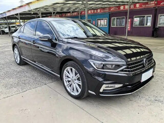2022 Volkswagen Passat B8 Рестайлинг, чёрный, 1850000 рублей, вид 3