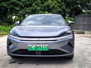 2026 BYD Qin L, серый, 1840000 рублей, вид 2