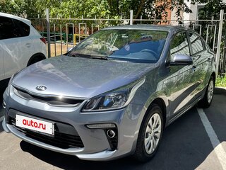 2017 Kia Rio IV, серый, 1550000 рублей, вид 2
