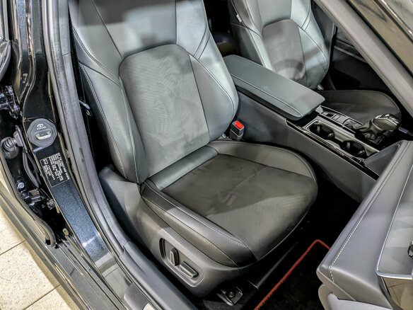 2024 Toyota Camry IX (XV80) China Market, чёрный, 3600000 рублей - вид 24