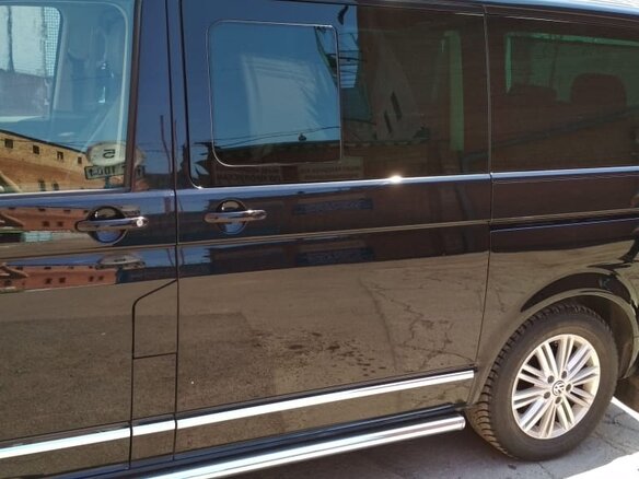 2014 Volkswagen Multivan T5 Рестайлинг, чёрный, 3200000 рублей - вид 1
