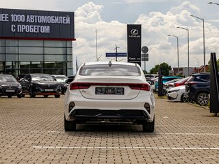 2021 Kia K3 II Рестайлинг, белый, 1655000 рублей, вид 5