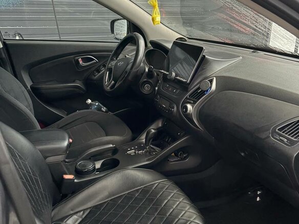 2014 Hyundai ix35 I Рестайлинг, серый, 950000 рублей - вид 8