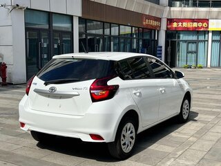 2021 Toyota Vios III Рестайлинг, белый, 1150678 рублей, вид 4