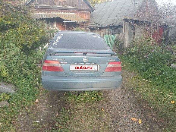 1997 Nissan Bluebird SR18 XI (U14), синий - вид 1