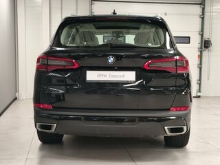 2019 BMW X5 40i IV (G05/G18), чёрный, 4785000 рублей, вид 4