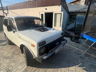 2004 Lada (ВАЗ) 2121 (4x4) I Рестайлинг, белый, 270000 рублей, вид 1