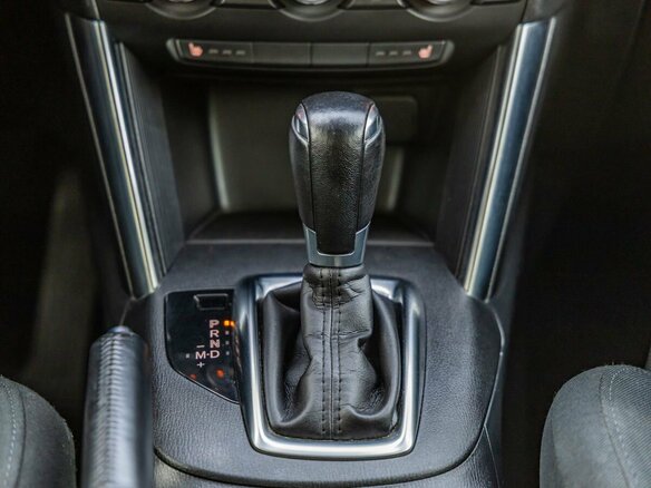 2015 Mazda CX-5 I, белый, 1698000 рублей - вид 25