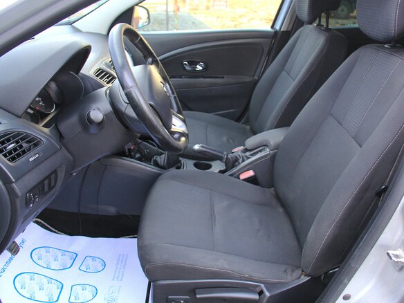2013 Renault Fluence I, серебристый, 573300 рублей - вид 9