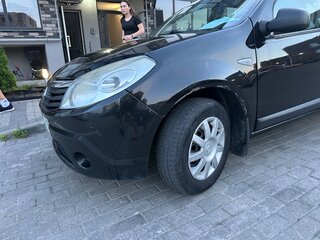 2013 Renault Sandero I, чёрный, 390000 рублей, вид 4