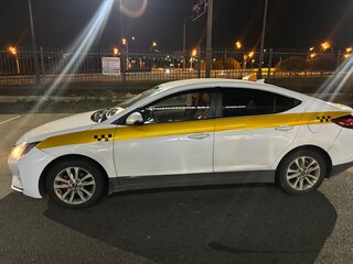2019 Hyundai Elantra VI (AD) Рестайлинг, белый, 800000 рублей, вид 2