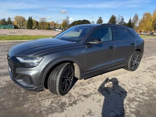 2021 Audi Q8 45 TDI I (4M), серый, 9500000 рублей, вид 1