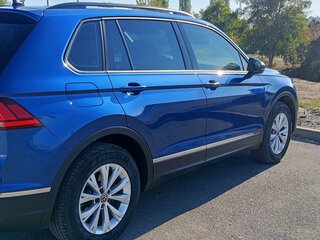 2021 Volkswagen Tiguan II Рестайлинг, синий, 2690000 рублей, вид 3