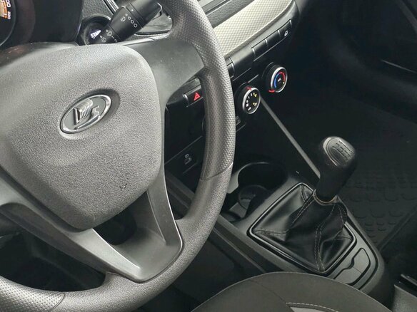 2024 Lada (ВАЗ) Vesta I Рестайлинг (NG), белый - вид 15