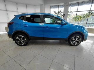 2020 Nissan Qashqai II Рестайлинг, синий, 1845000 рублей, вид 4